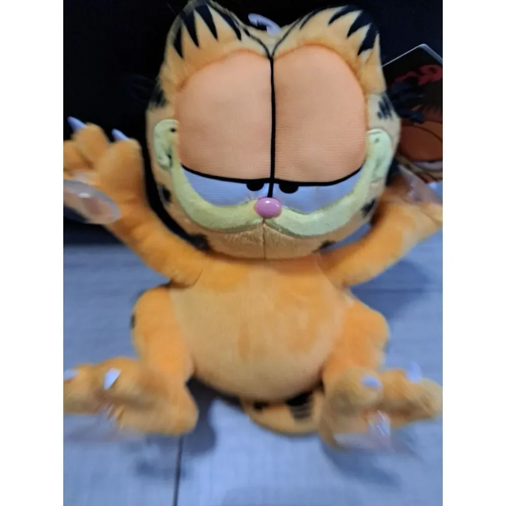 Kidrobot‎ Garfield 8